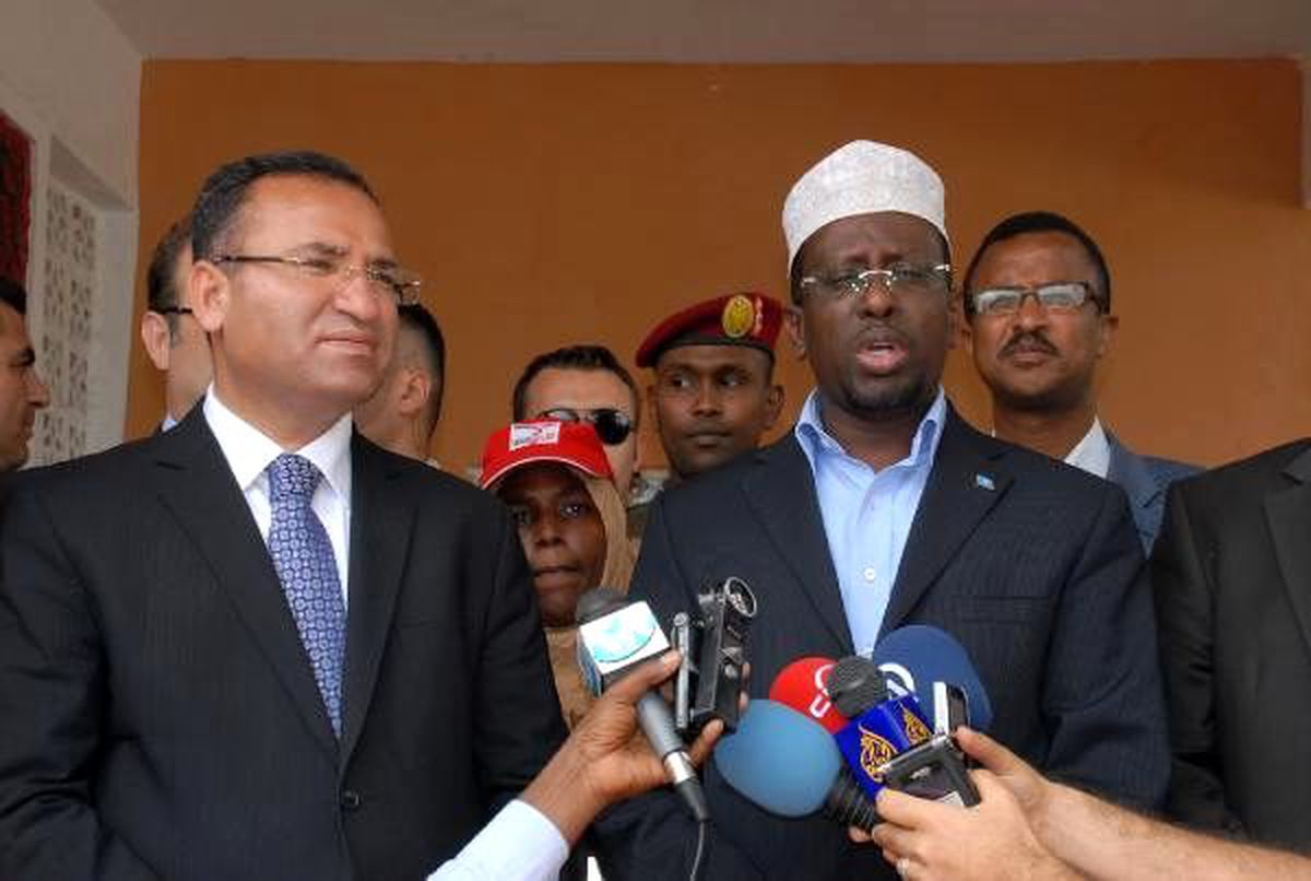 Başbakan Yardımcısı Bozdağ: "Somali\'de Bulunmamızın Nedeni İnsani ve Vicdanidir"