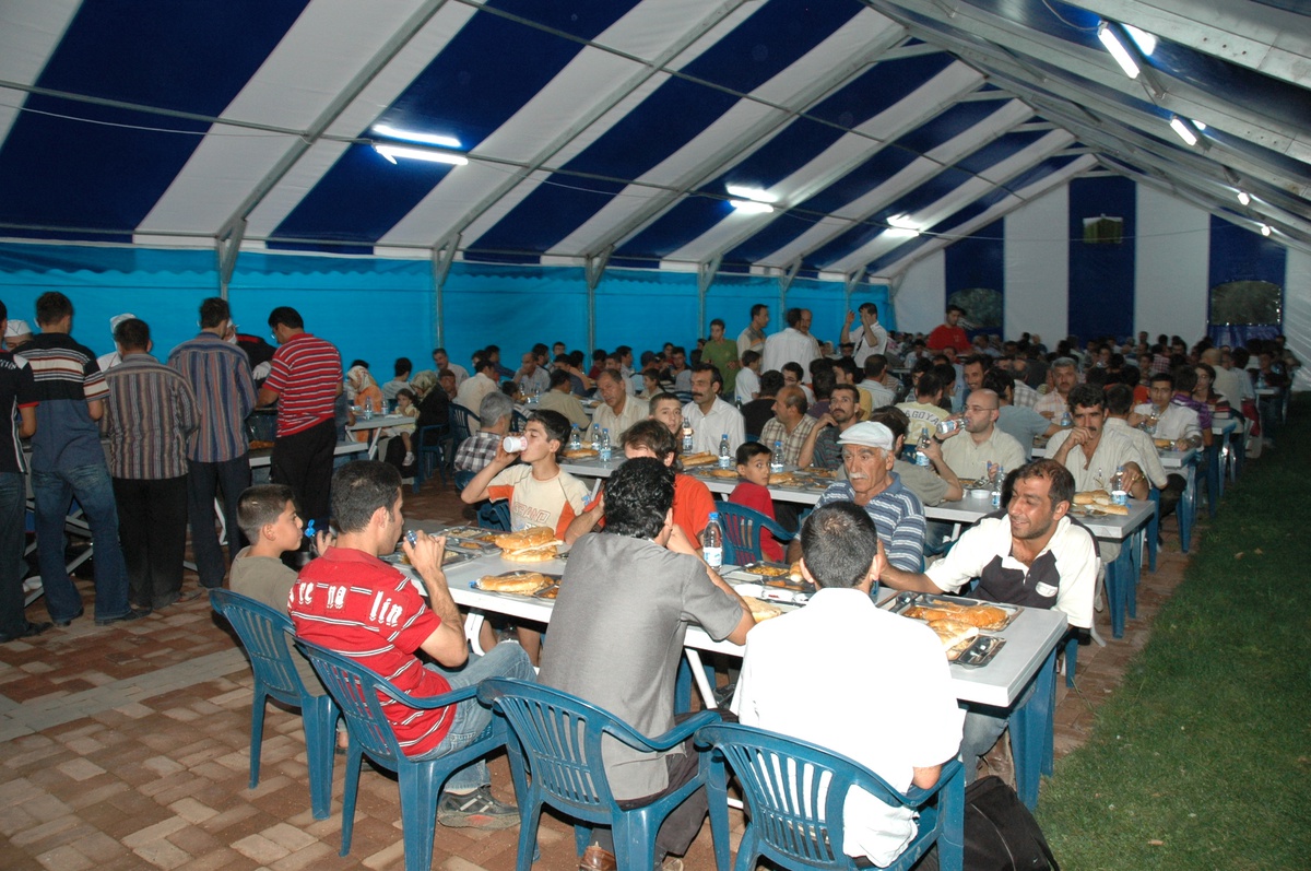 Büyükşehir Belediyesi Ramazanı Karşılamaya Hazır
