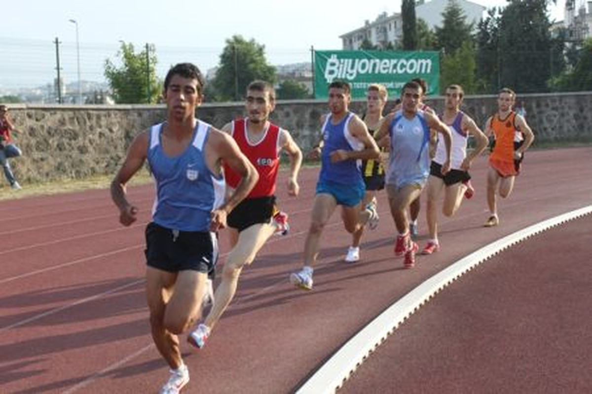 Büyükşehir\'li Yıldız Atletlerden Bol Derece
