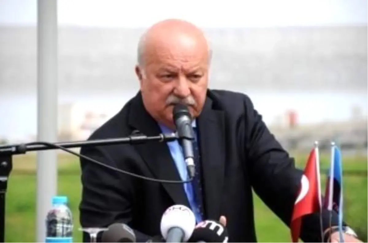 Ek Trabzonspor Başkanı Sadri Şener\'den Galatasaray ve Burak İçin Ağır İfadeler ve Sert Sözler