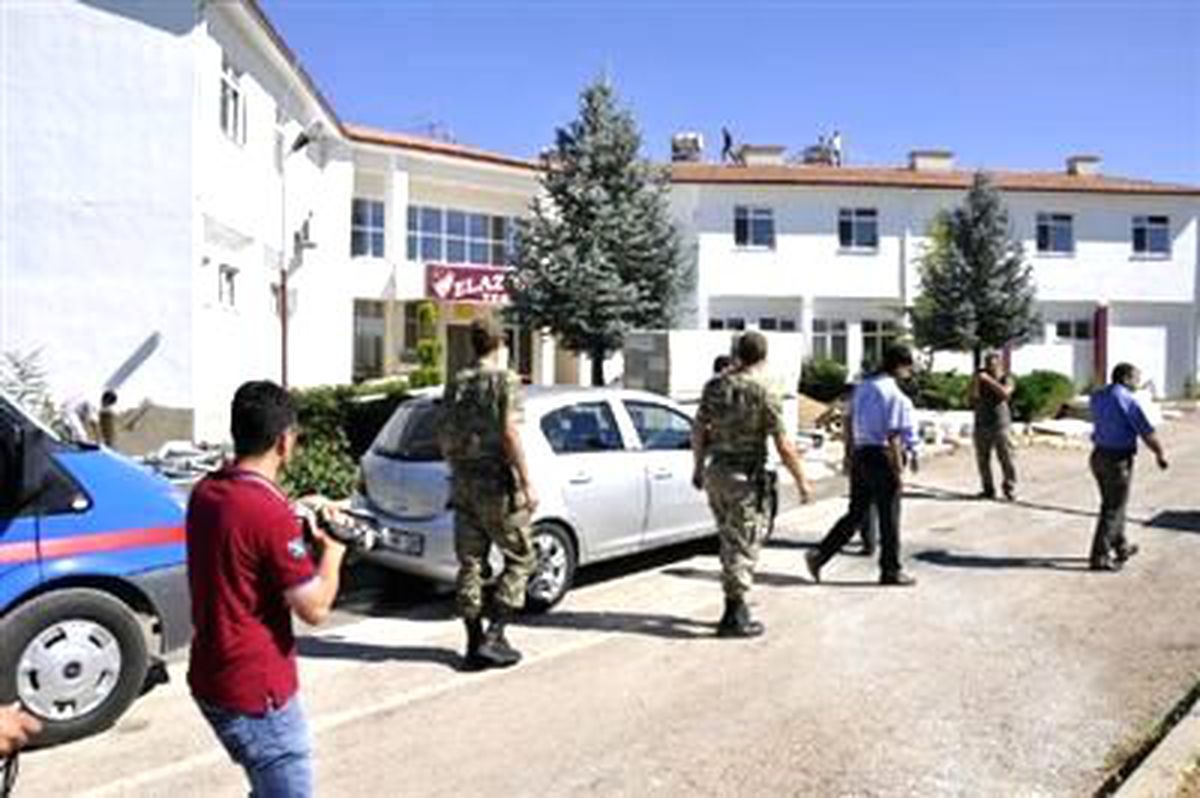 Elazığspor\'a Haciz Şoku