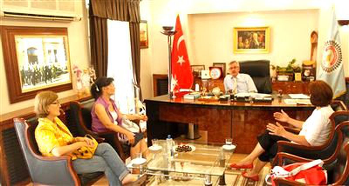 Engelliler Derneği\'nden Başkan Çağlayan\'a Ziyaret
