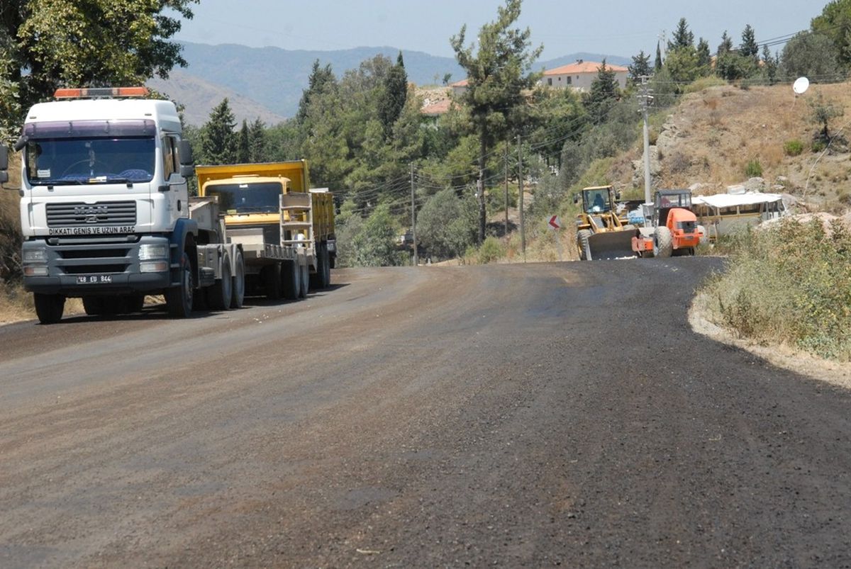 Eski Fethiye Yolu Asfaltlandı
