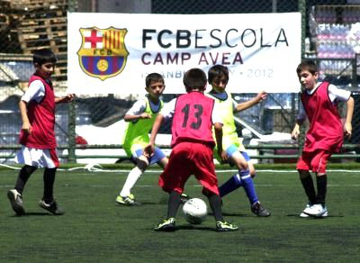 Fcbescola Camp Avea\'da İlk Dönem Eğitimleri Başladı