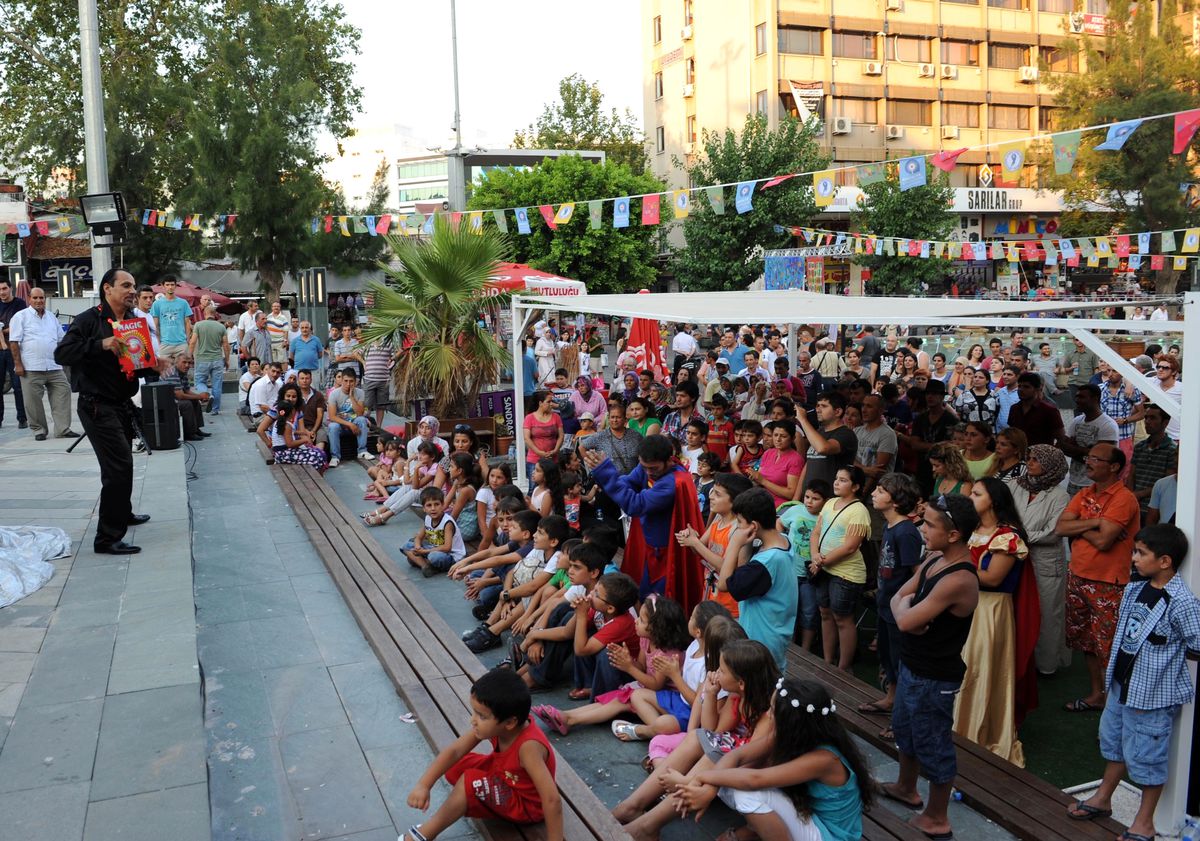 \'Festivalya\' Coşkusu Sürüyor