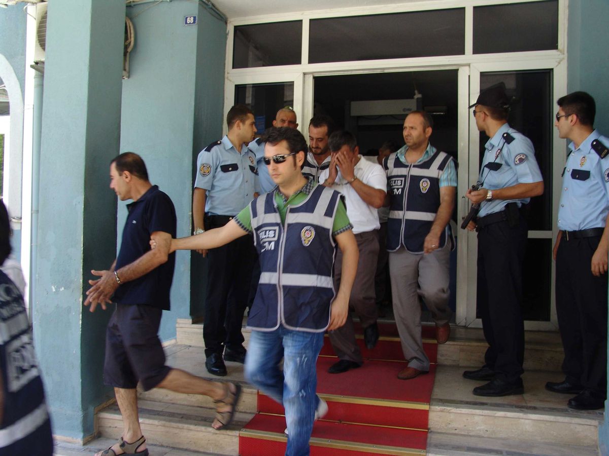 Fethiye\'de Fuhuş Operasyonu