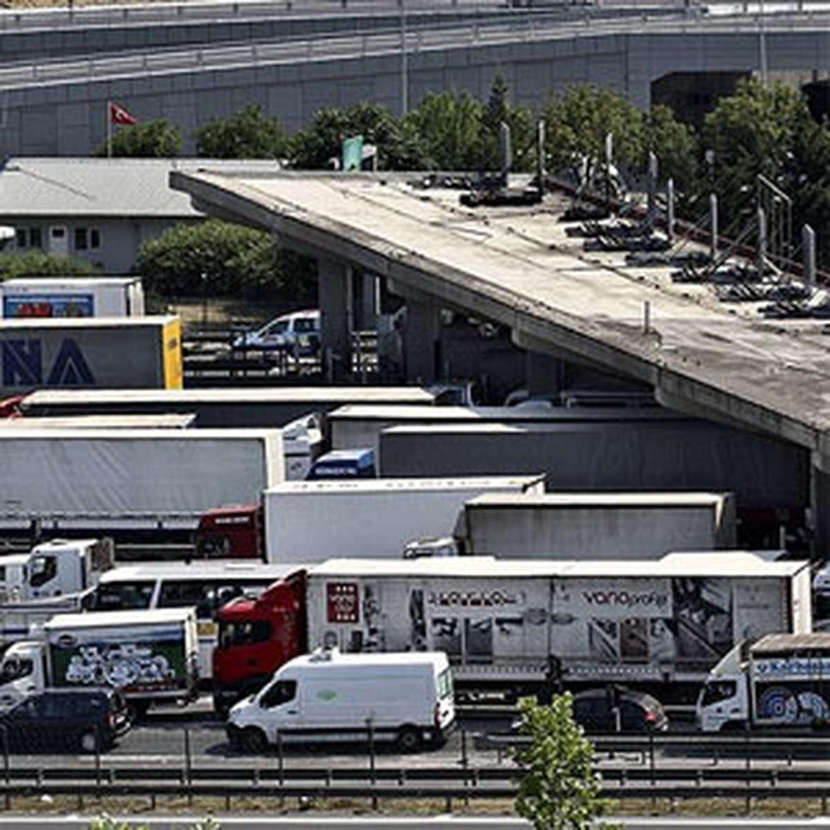 Fsm Köprüsü\'nde Gişe Düzenlemesi