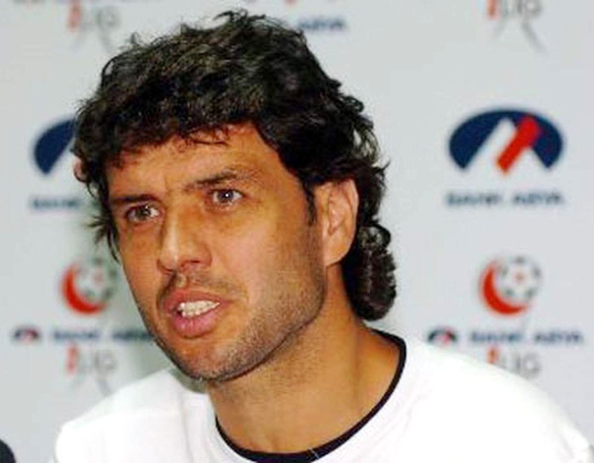 Karşıyaka, Cihat Arslan ile Anlaştı