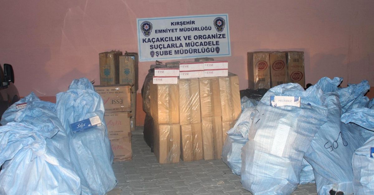 Kırşehir\'de 36 Bin 620 Paket Gümrük Kaçağı Sigaraya El Konuldu
