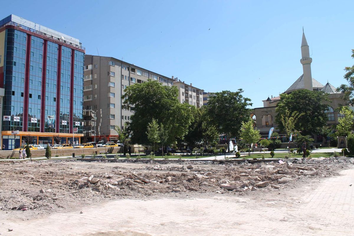 Kırşehir\'de Meydan Projesi Hazırlıkları Başlıyor