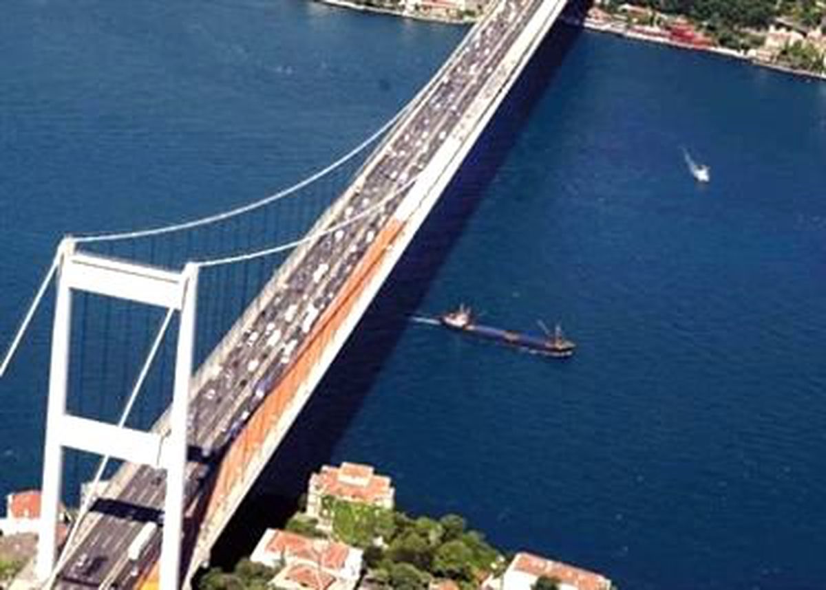 Köprülerden Ücretsiz Geçiş Başladı