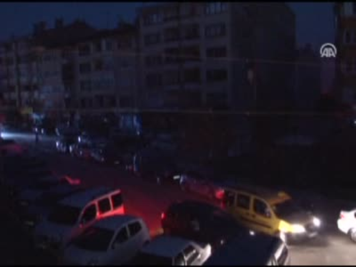 Leylek, Kenti Elektriksiz Bıraktı