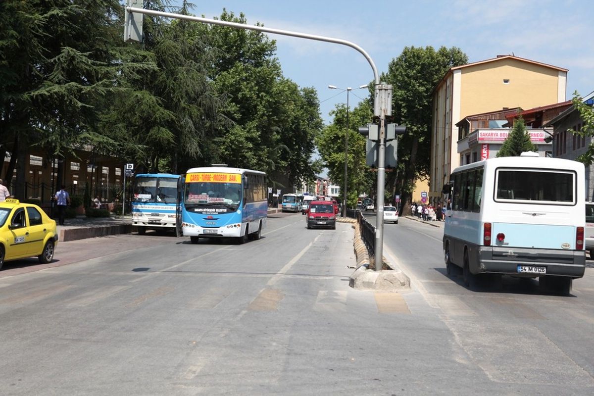 Sakarya\'da Mayıs Ayında 966 Yeni Araç Trafiğe Katıldı