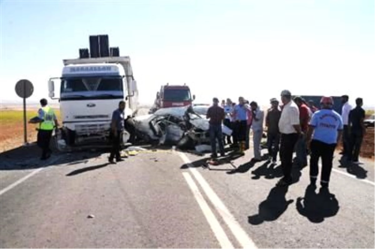 Şanlıurfa\'da Kaza: 2 Ölü, 5 Yaralı
