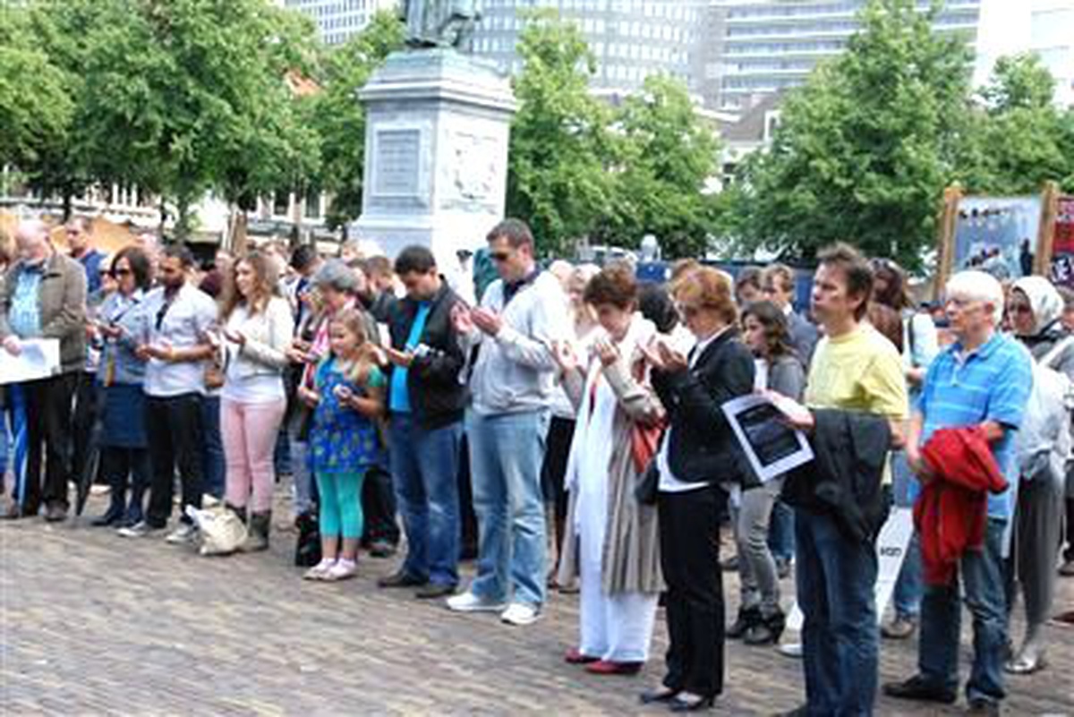 Srebrenitsa Soykırımının 17. Yıl Dönümü