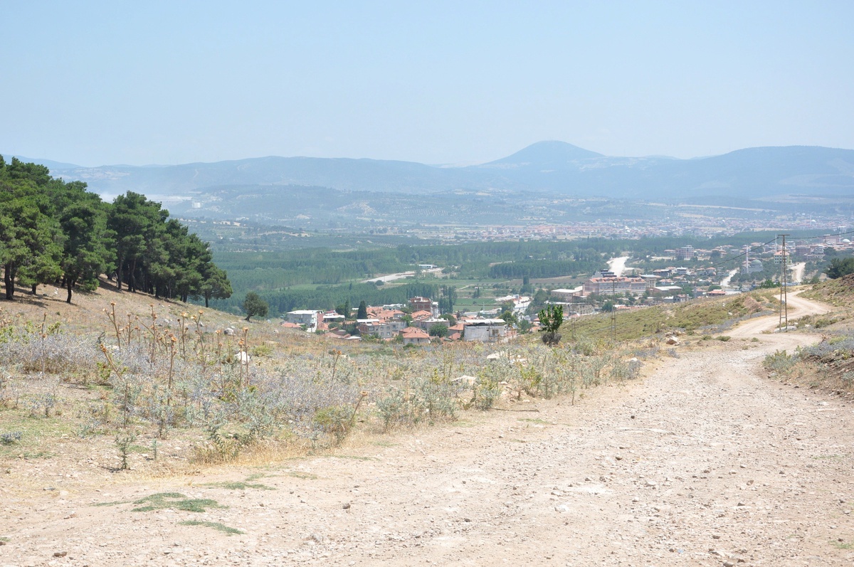 Turgutalp\'te TOKİ Konutlarına Büyük İlgi