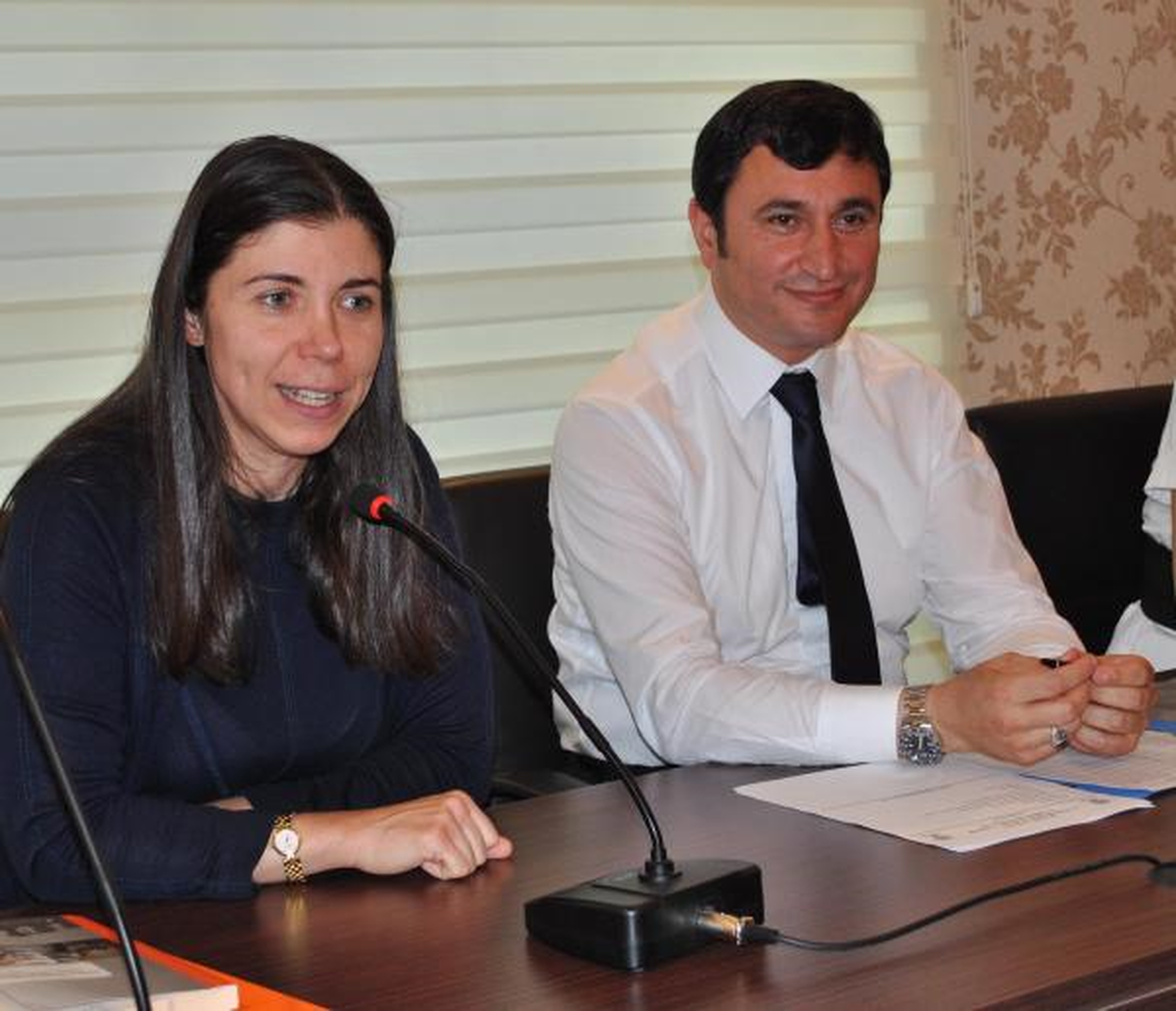 AK Parti\'li Bakır: Avrupa\'daki Ekonomik Kriz Irkçılığı Hortlattı