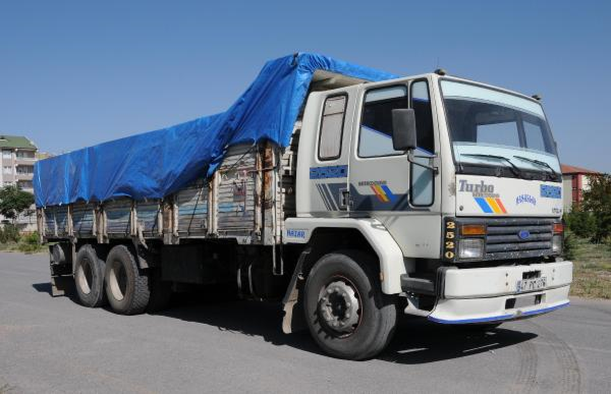 Arpa Yüklü Kamyonda 88 Kilo Esrar