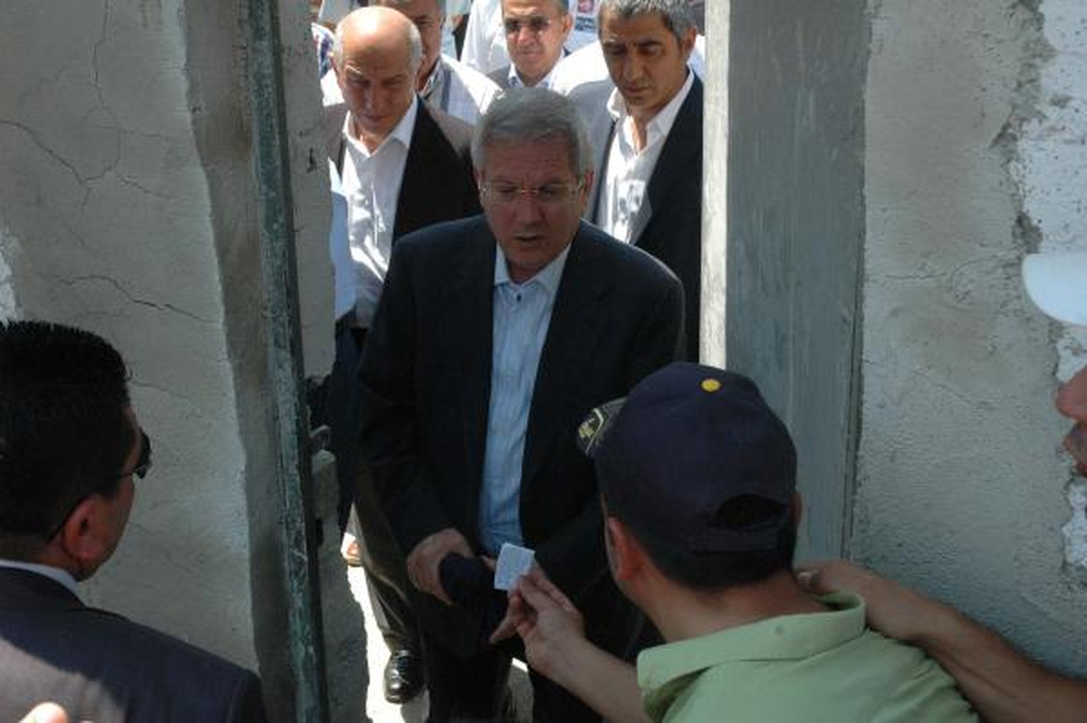 Aziz Yıldırım, Cezaevinde Ağar\'ı Ziyaret Etti