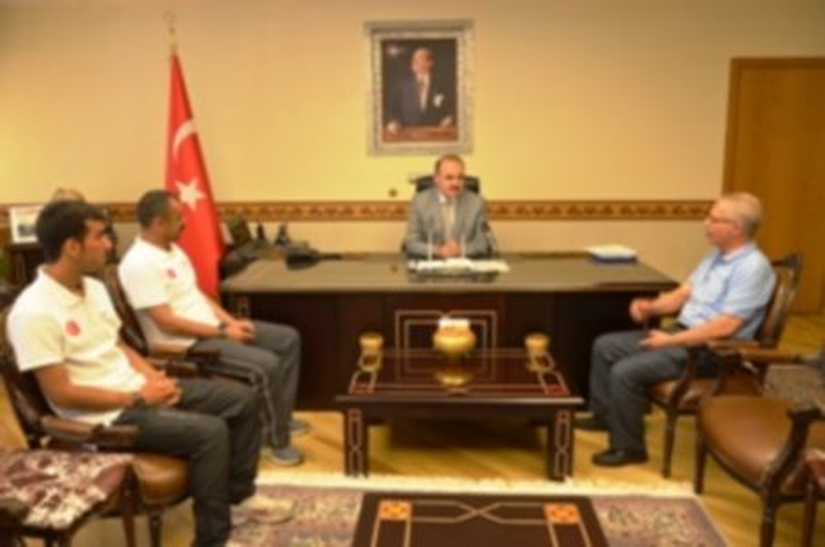 Başarılı Sporcudan Ziyaret
