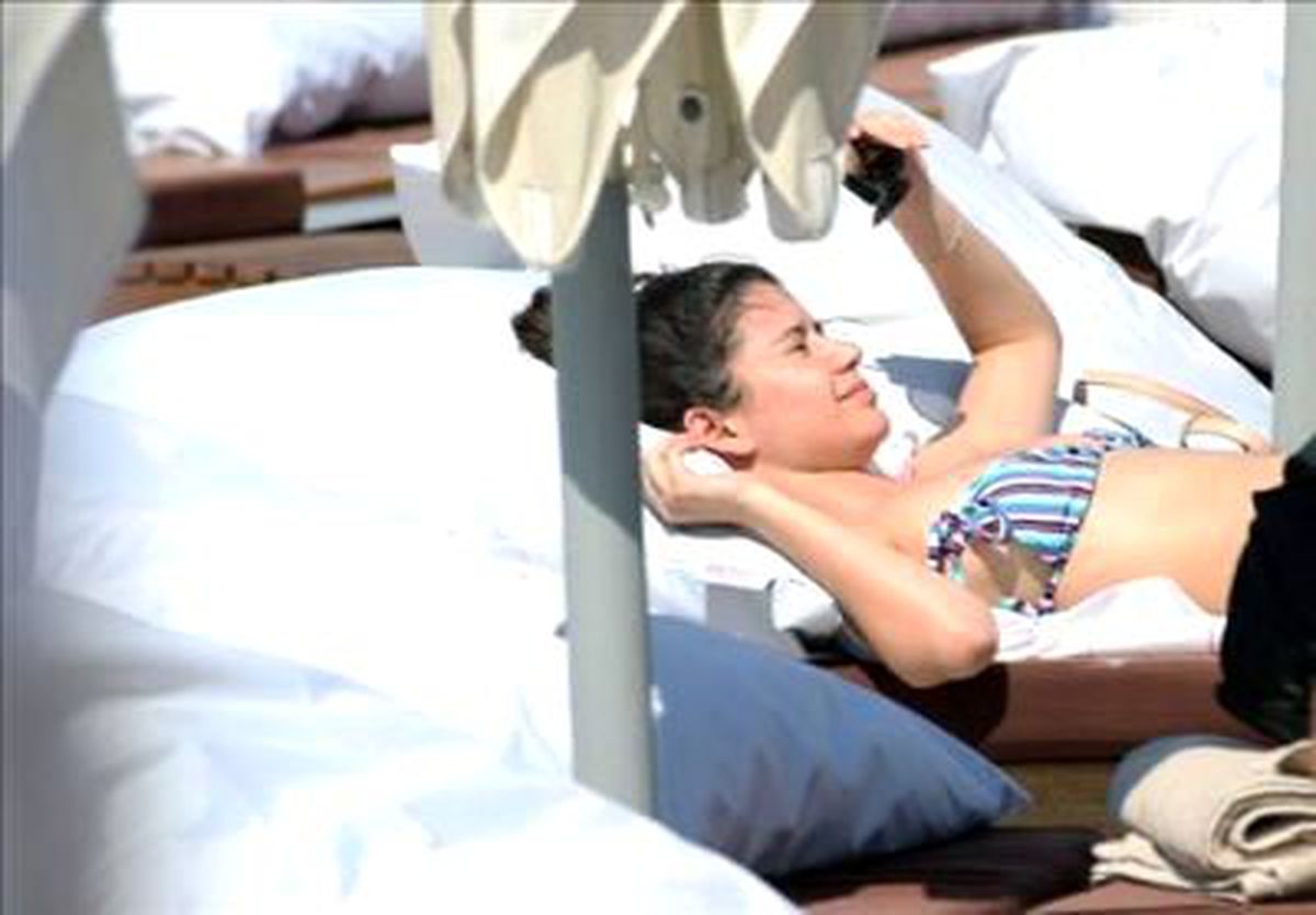 Beren Saat\'in Suçu Ne?
