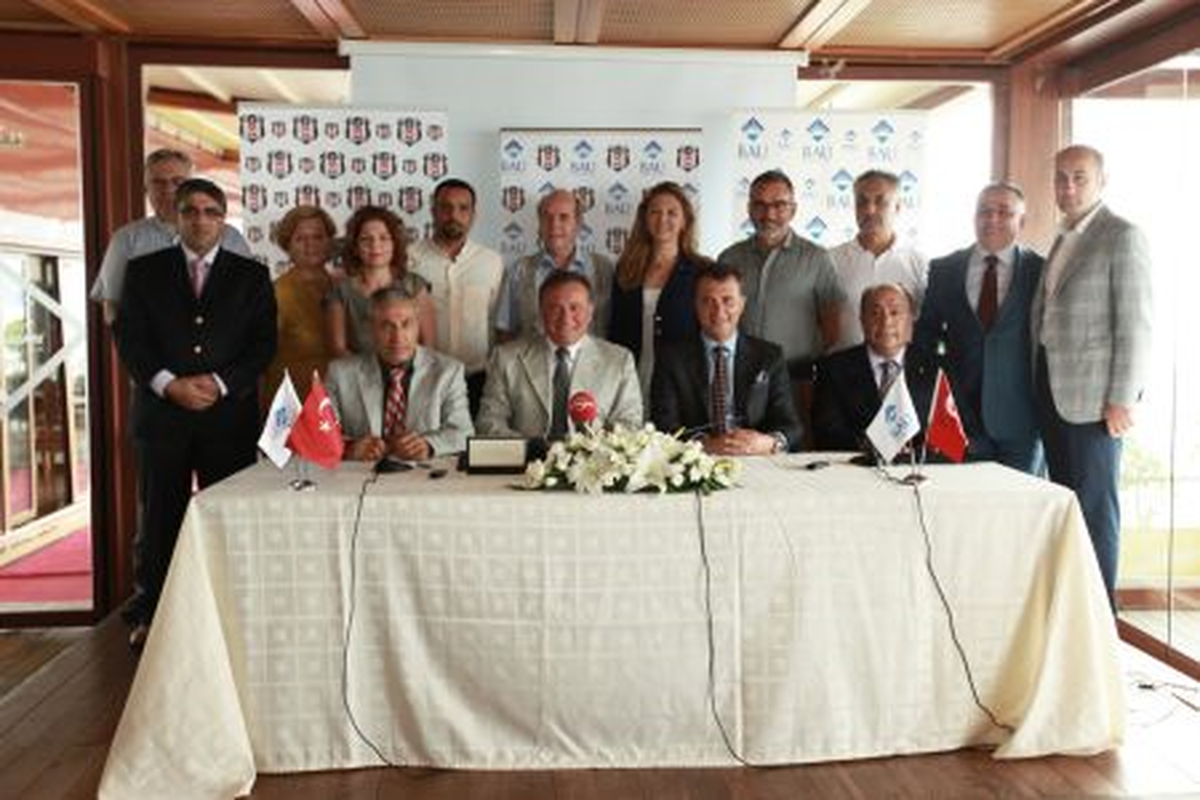 "Beşiktaş Bahçeşehir Üniversitesi"