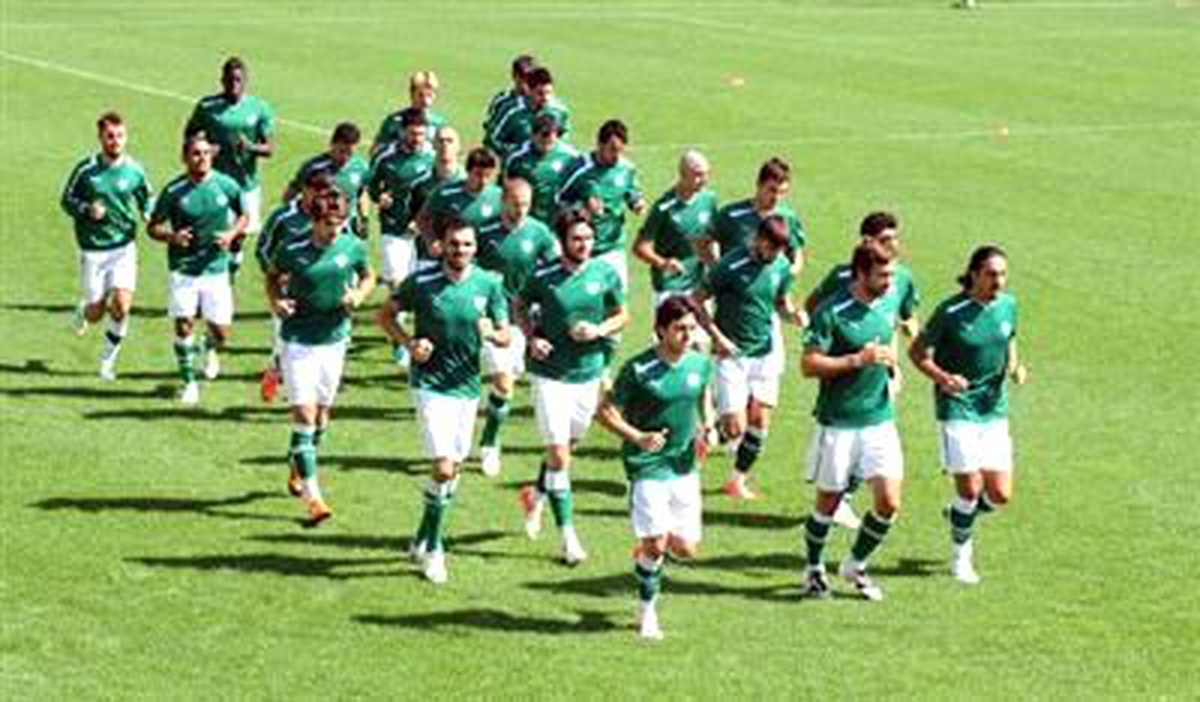 Bursaspor\'da Hazırlıklar Sürüyor