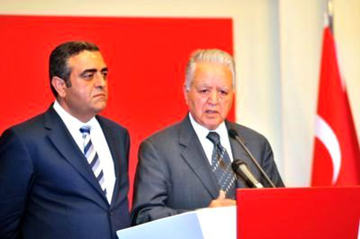 CHP\'li Loğoğlu: AKP\'nin Suriye Politikası İflas Etmiştir