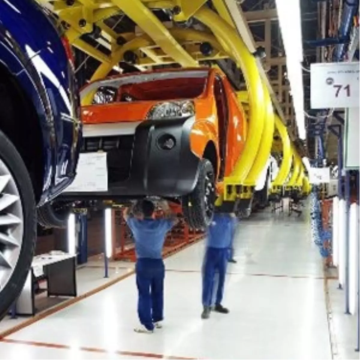 Dünya Motorlu Araç Üretimi Yüzde 8 Arttı