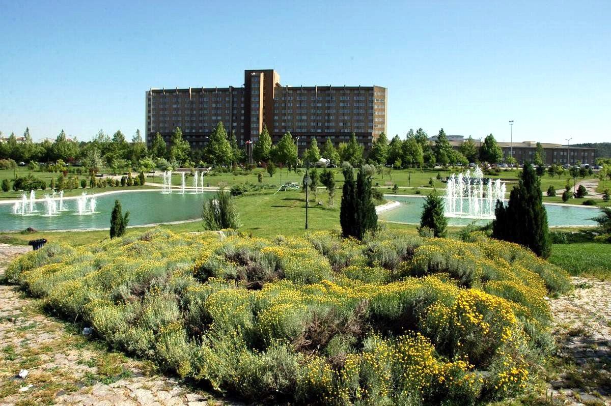 Esogü Üreme Sağlığı Merkezi Tüp Bebek Tedavisi ile Çocuk Sahibi Olmak İsteyenlere Umut Oluyor
