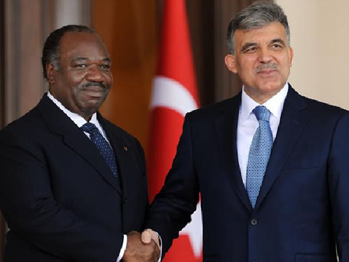 Gabon Cumhurbaşkanı Ondinba Çankaya Köşkü\'nde Törenle Karşılandı