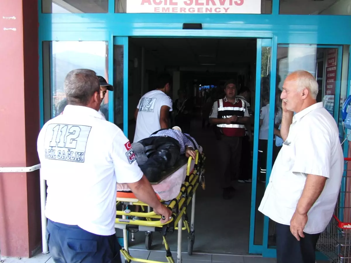 İlk Arabaları Bozuldu, İkincisiyle Ölüme Uçtular