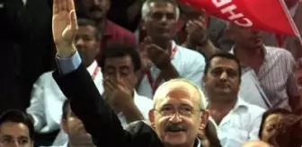 'Kılıçdaroğlu'nun Anahtar Listesi' Salonda Dağıtıldı