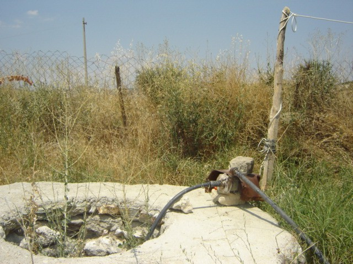 Kula\'da Bir Çiftçi Tarlasında Ölü Bulundu