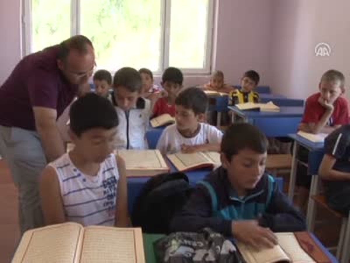 Kur\'an Kursu ve Buz Pateni Eğitimi Bir Arada