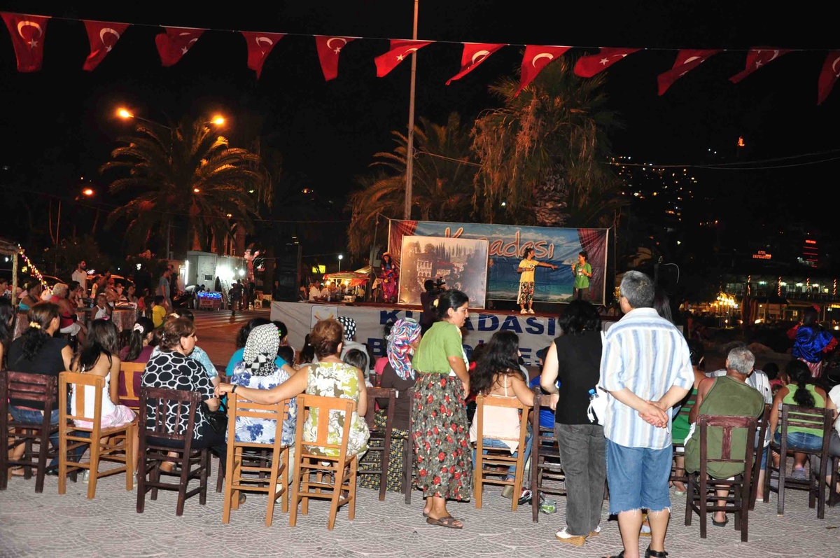 Kuşadası\'nda Geleneksel Ramazan Eğlenceleri Başlıyor