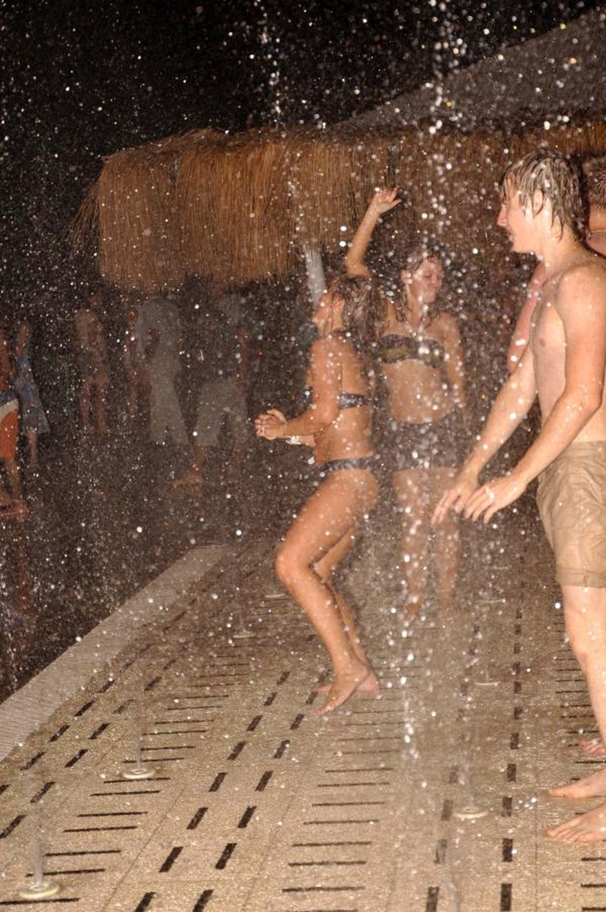 Marmaris Gecelerinde Islak Eğlence