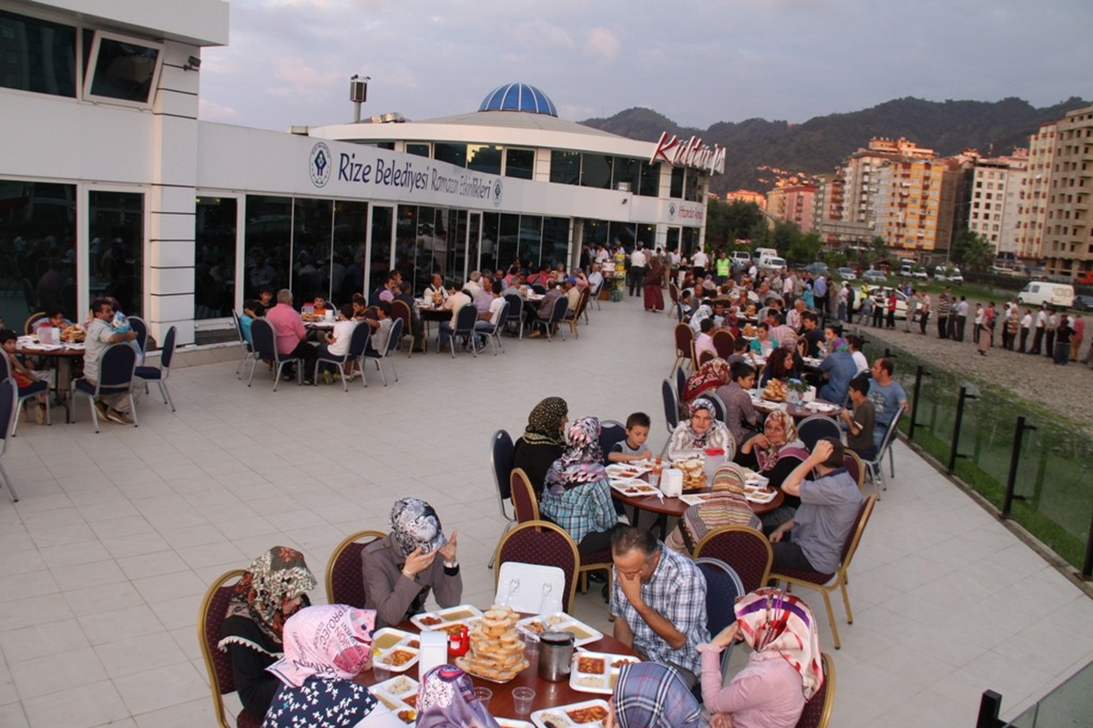 Rize Belediyesi Ramazan\'a Hazır