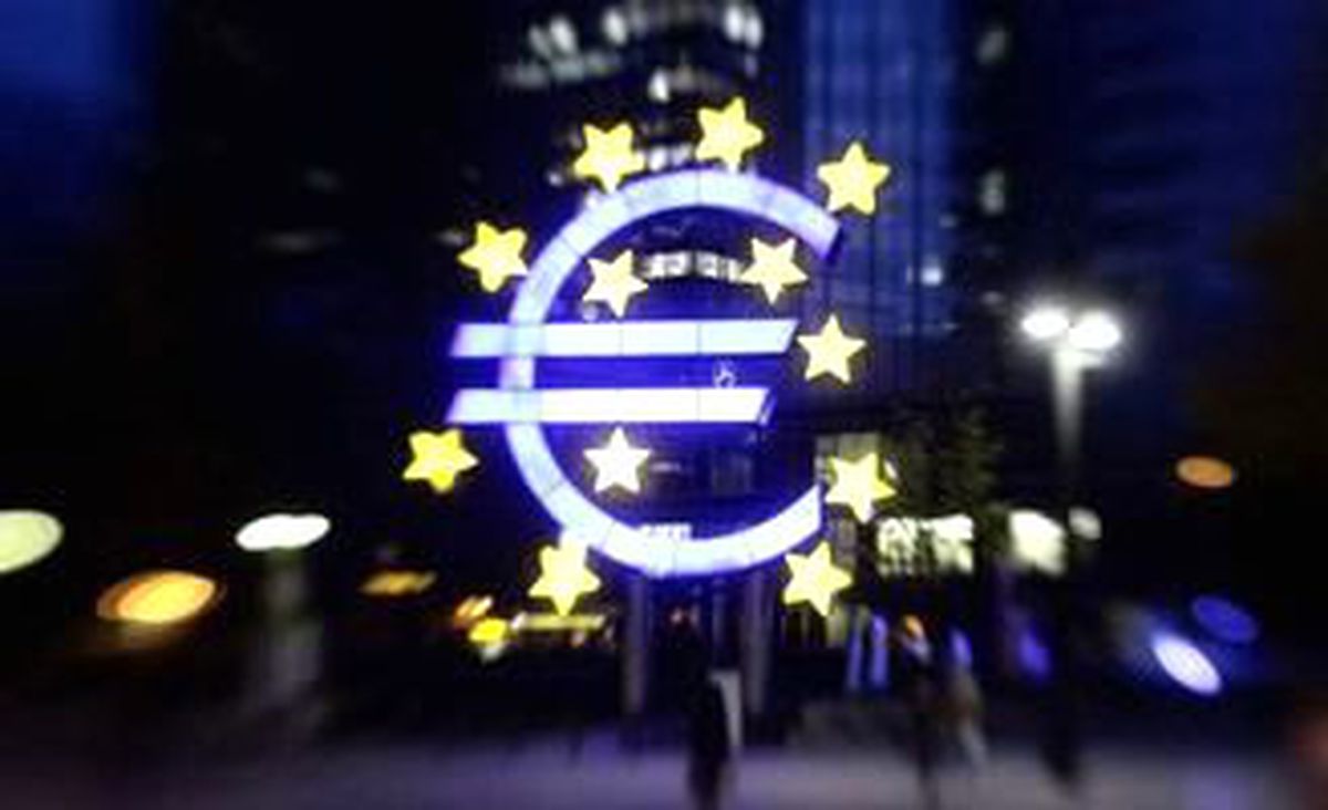 "Zayıf Ülkeler Euro\'dan Çıkmalı"