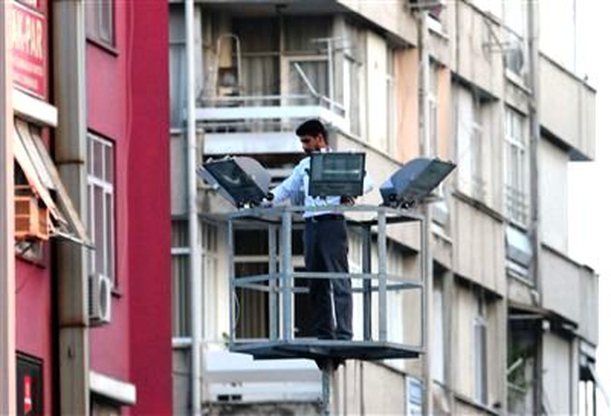 Adana\'da Köpek Kurtarma Operasyonu