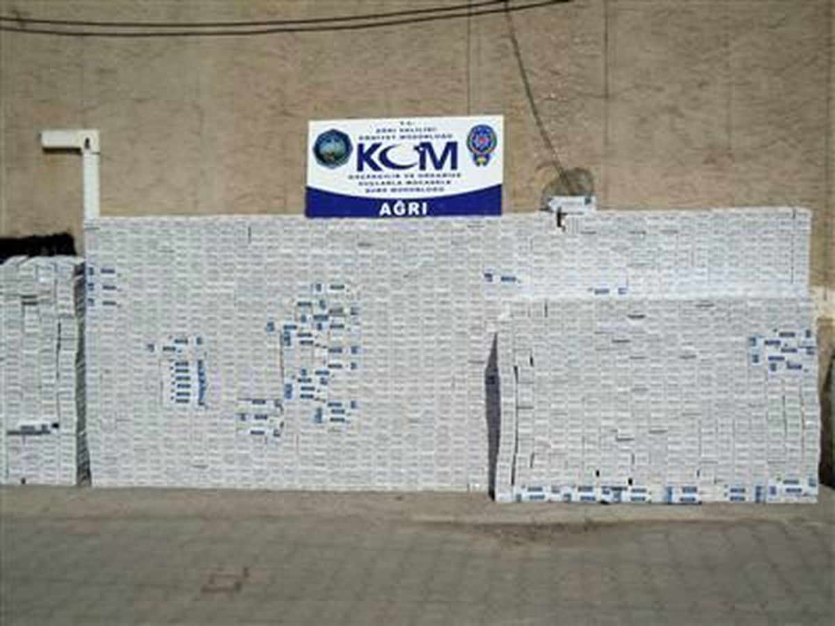 Ağrı\'da 201 Bin 730 Paket Kaçak Sigara Ele Geçirildi