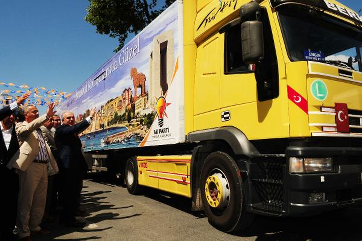 AK Parti\'den Trakya\'ya Ramazan Çıkarması
