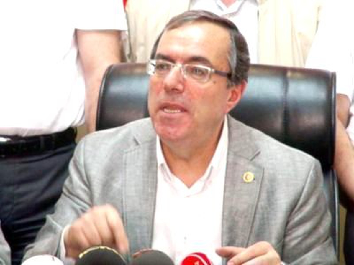 Anayasa Uzlaşma Komisyonu\'nun CHP\'li Üyeleri \'İyimser\' Mesajlar