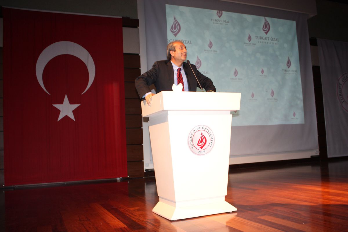 Bakan Eker\'den Kürt Sorununa İlişkin Açıklama