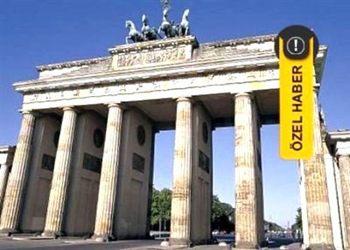 Berlin\'i Batıracak 540 Yıllık Borç