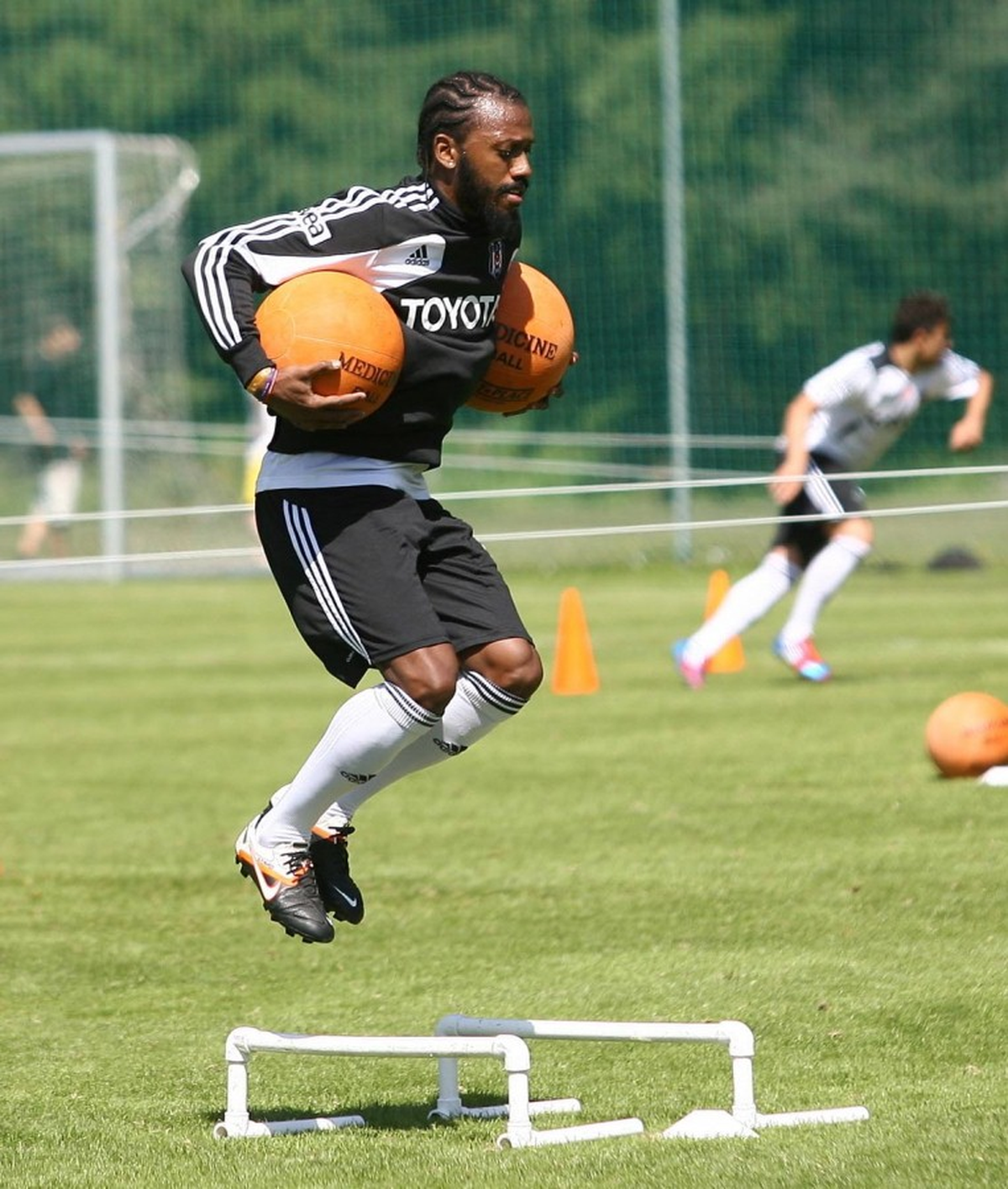 Beşiktaş\'ta Yeni Sezon Hazırlıkarı Devam Ediyor