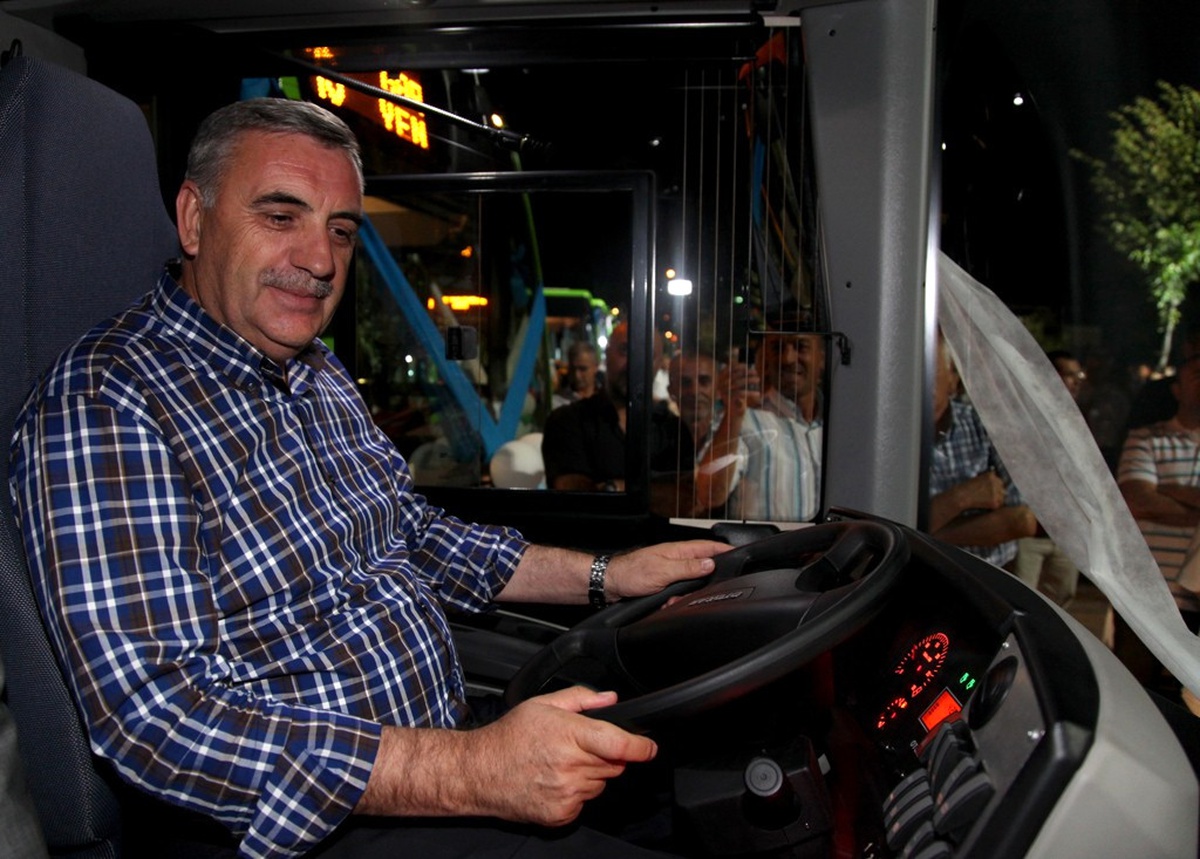 Büyükşehir Ulaşım Filosunu Genişletiyor