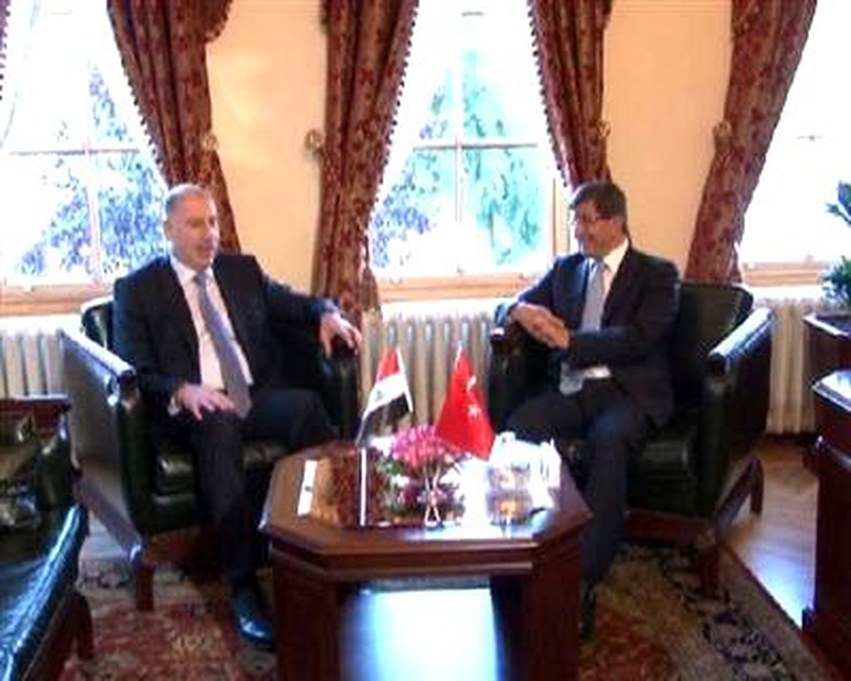 Davutoğlu, Irak Meclis Başkanı ile Biraraya Geldi