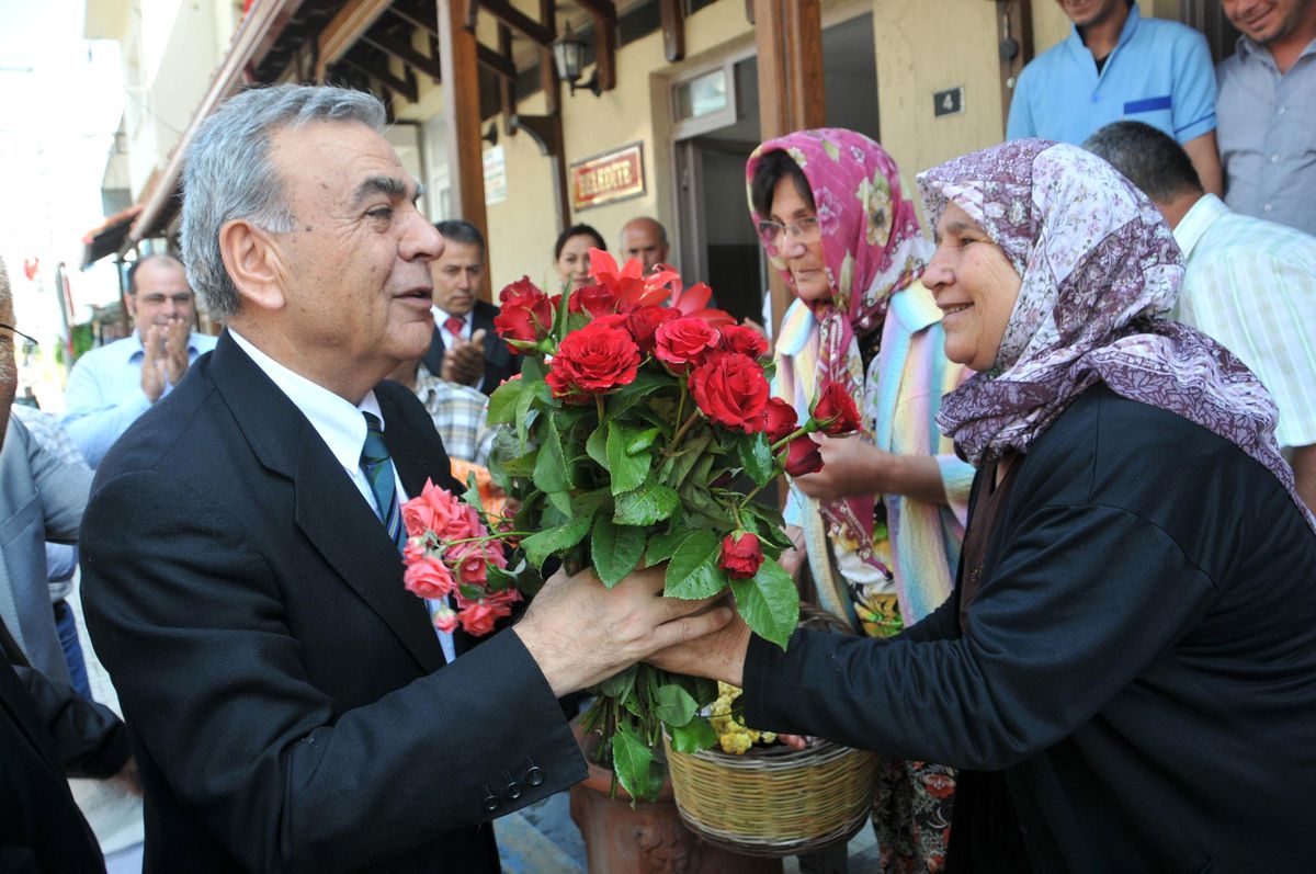 İzmir Büyükşehir Belediye (İbb) Başkanı Aziz Kocaoğlu\'ndan Ramazan Mesajı