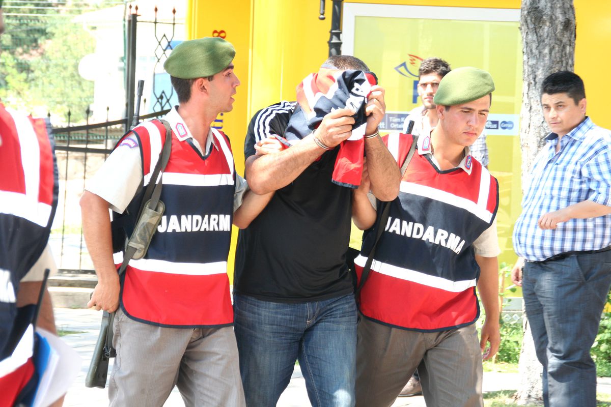 Karabük\'te 26 Bin Kök Hint Keneviri Ele Geçirildi